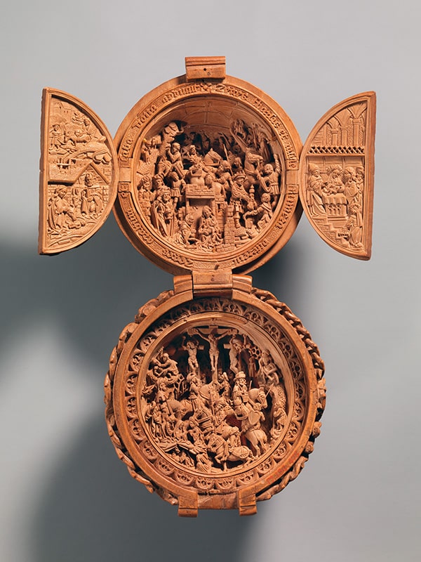 Netherlandish Prayer Bead with the Adoration of the Magi and the Crucifixion, early 16th century, boxwood. Photo courtesy of The Metropolitan Museum of Art, New York