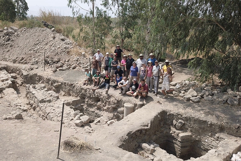 The archaeological team at the excavation site in northern Israel. Photo by Zachary Wong