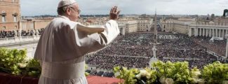 Pope Francis delivers the Urbi et Orbi (to the city and to the world) blessing at the end of the Easter Sunday Mass in St. Peter's Square at the Vatican, Sunday, April 1, 2018. (Vatican Media via AP)
