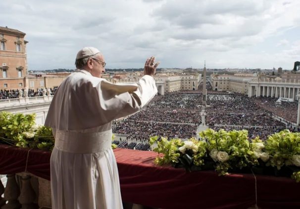 Pope Francis delivers the Urbi et Orbi (to the city and to the world) blessing at the end of the Easter Sunday Mass in St. Peter's Square at the Vatican, Sunday, April 1, 2018. (Vatican Media via AP)