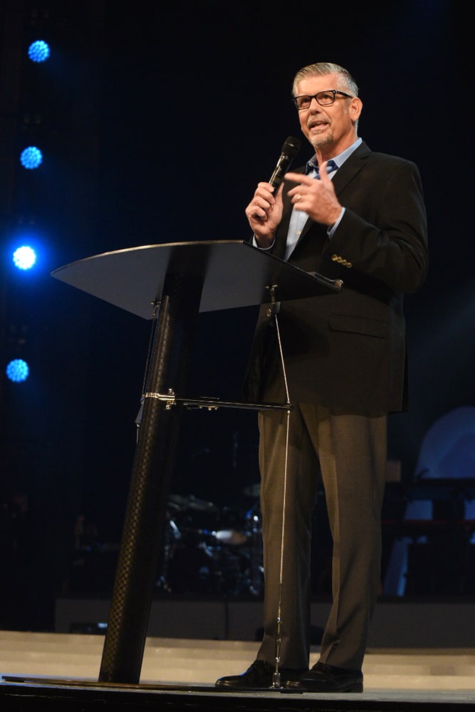 Willow Creek Association President Tom De Vries speaks before the Global Leadership Summit Aug. 9, 2018, on the main campus of Willow Creek Community Church in South Barrington, Ill. Photo courtesy of Global Leadership Summit