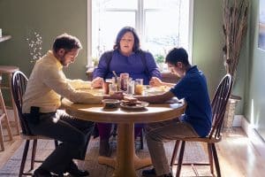 Family prays before meal in "Breakthrough"