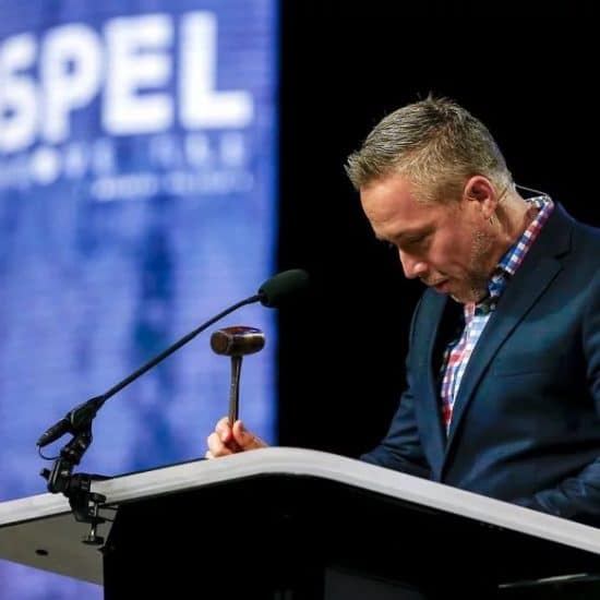 J.D. Greear brings the SBC annual meeting to order