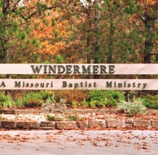 Windermere sign in fall