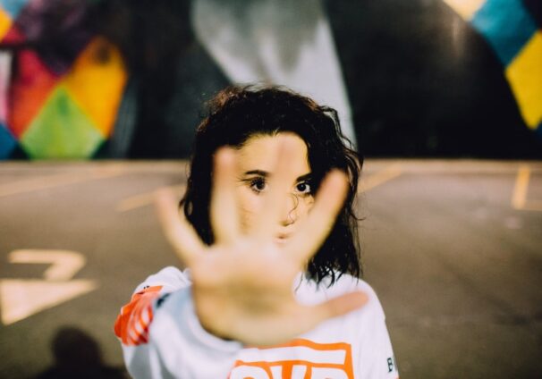 woman with no gesture