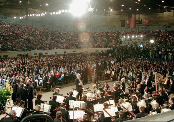 1995 prayer service