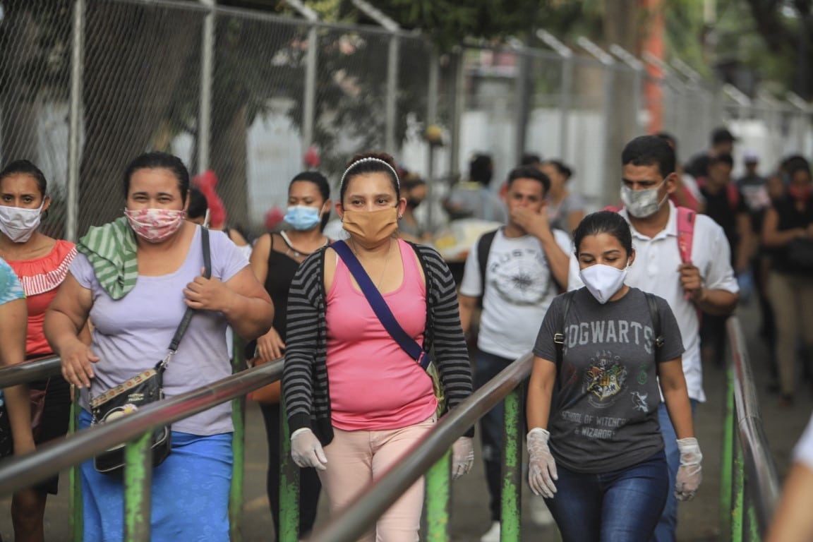 Workers wear masks in Nicaragua