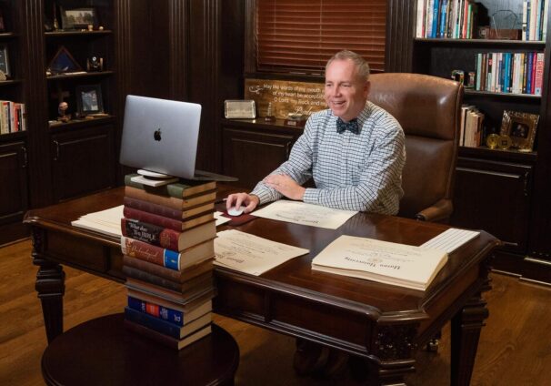 Union President Dub Oliver